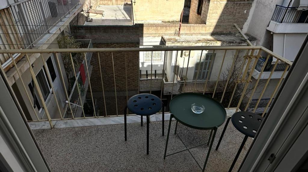 Minimal Apartment Next To The Center Athen Eksteriør billede